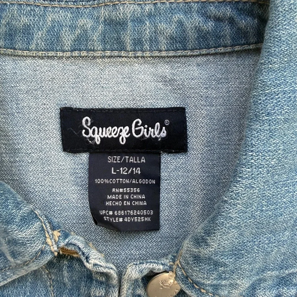 Squeeze Girls Cropped Denim Jacket Size L 12/14 Studded Distressed Raw Hem Jean